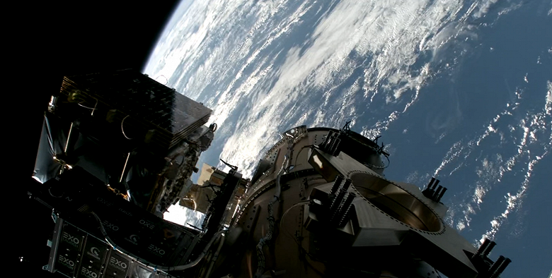 SpaceX и Falcon 9 прокладывают дорогу космическим дата-центрам и новым станциям: на орбиту запущены спутники разных компаний для тестирования новых технологий